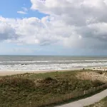 Beachside Apartman *